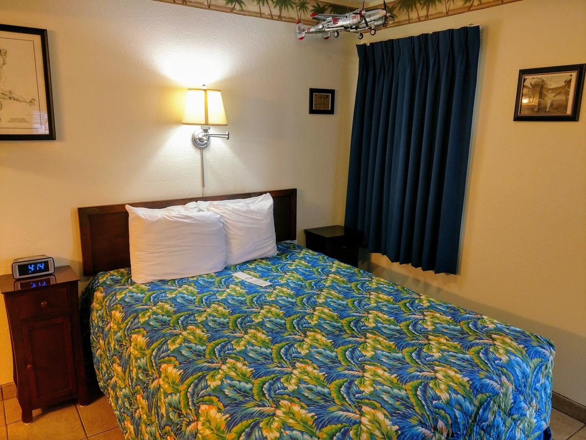 Amelia's Landing Hotel 2*