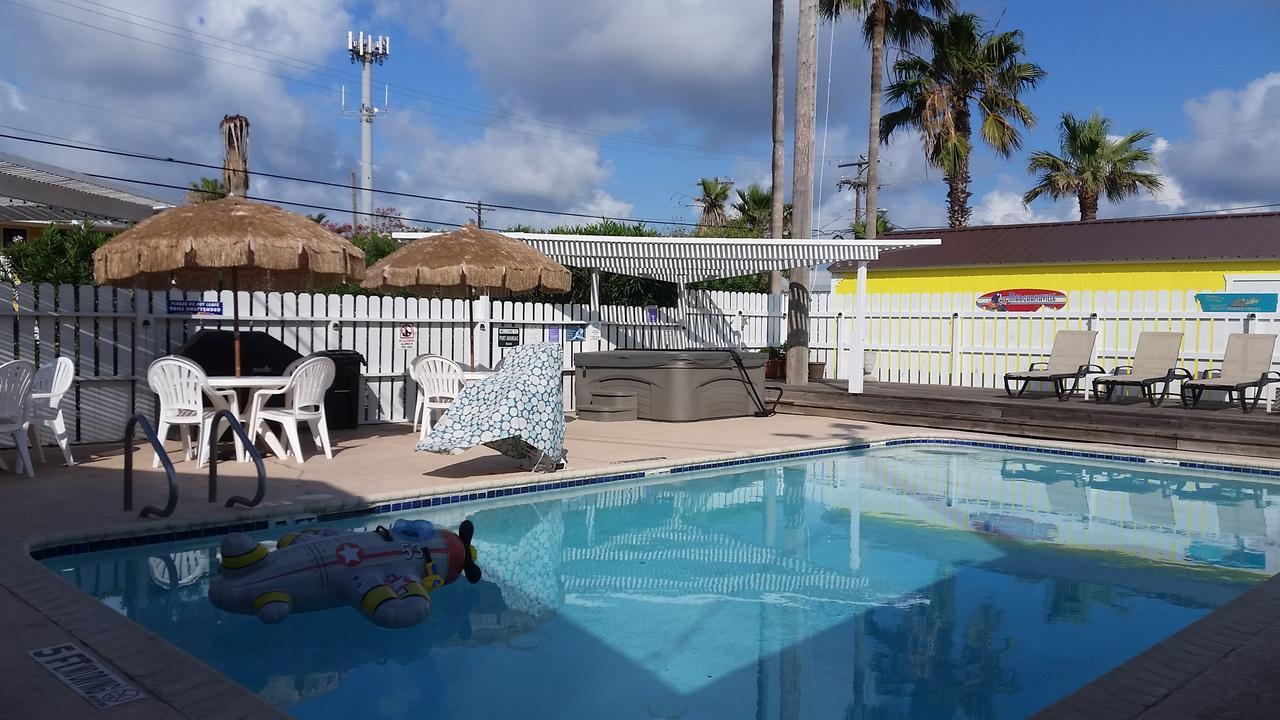 Amelia's Landing Port Aransas